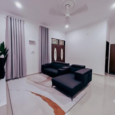 Ar-Rayyan 1 Homestay 코타바하루 외부 사진